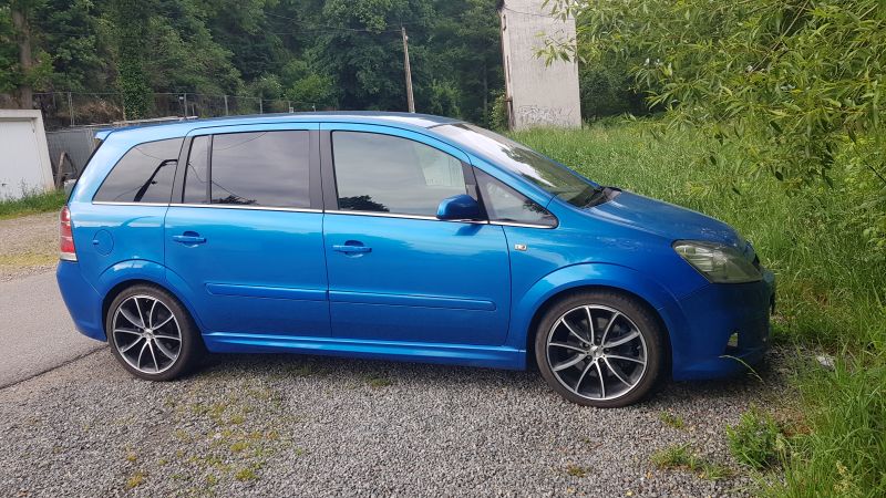 Zafira b blau 019